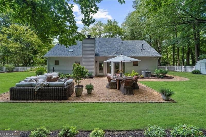 205 Mayfield Circle Alpharetta - 10