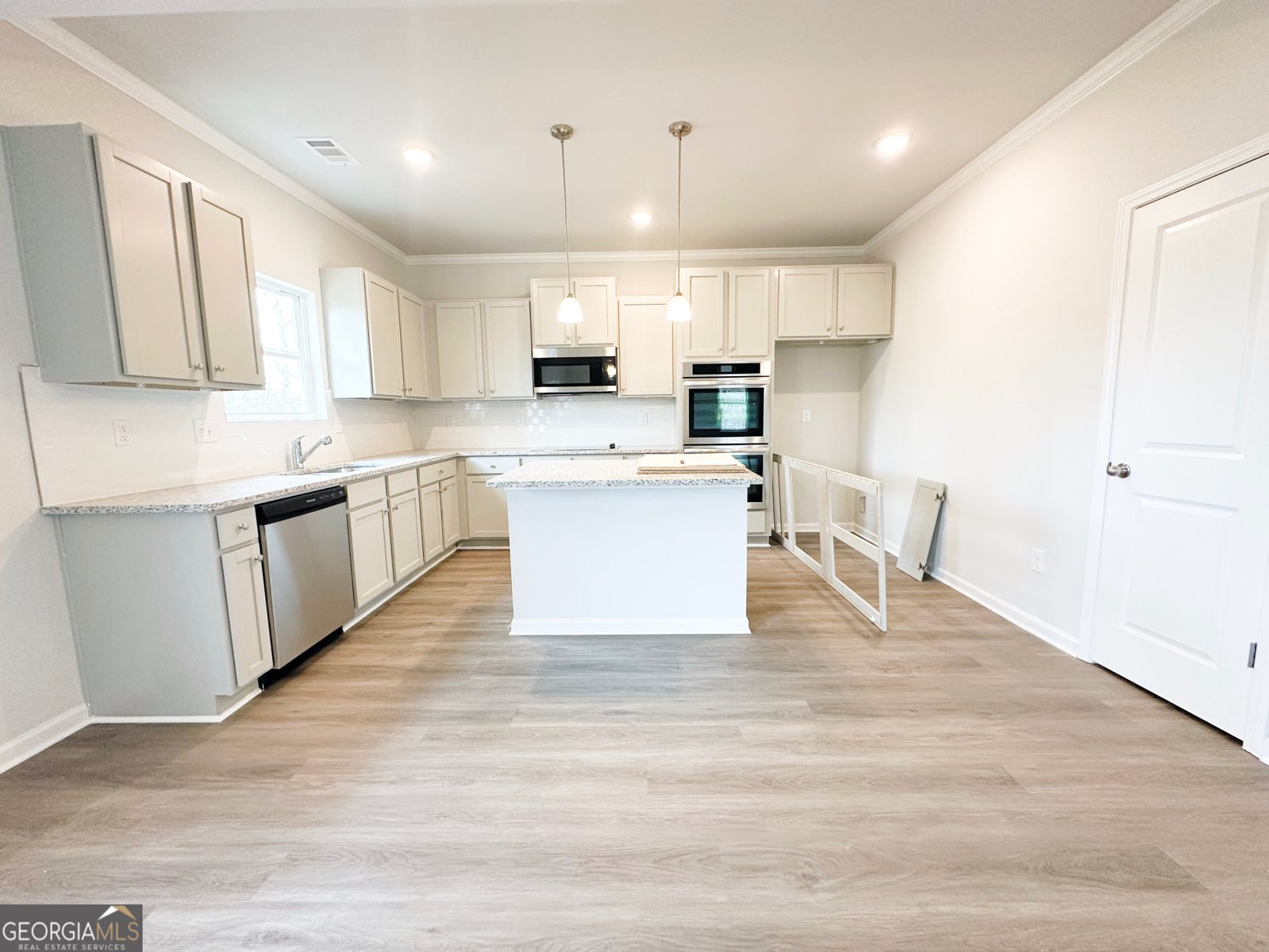 5518 Legacy Trail Douglasville - 2