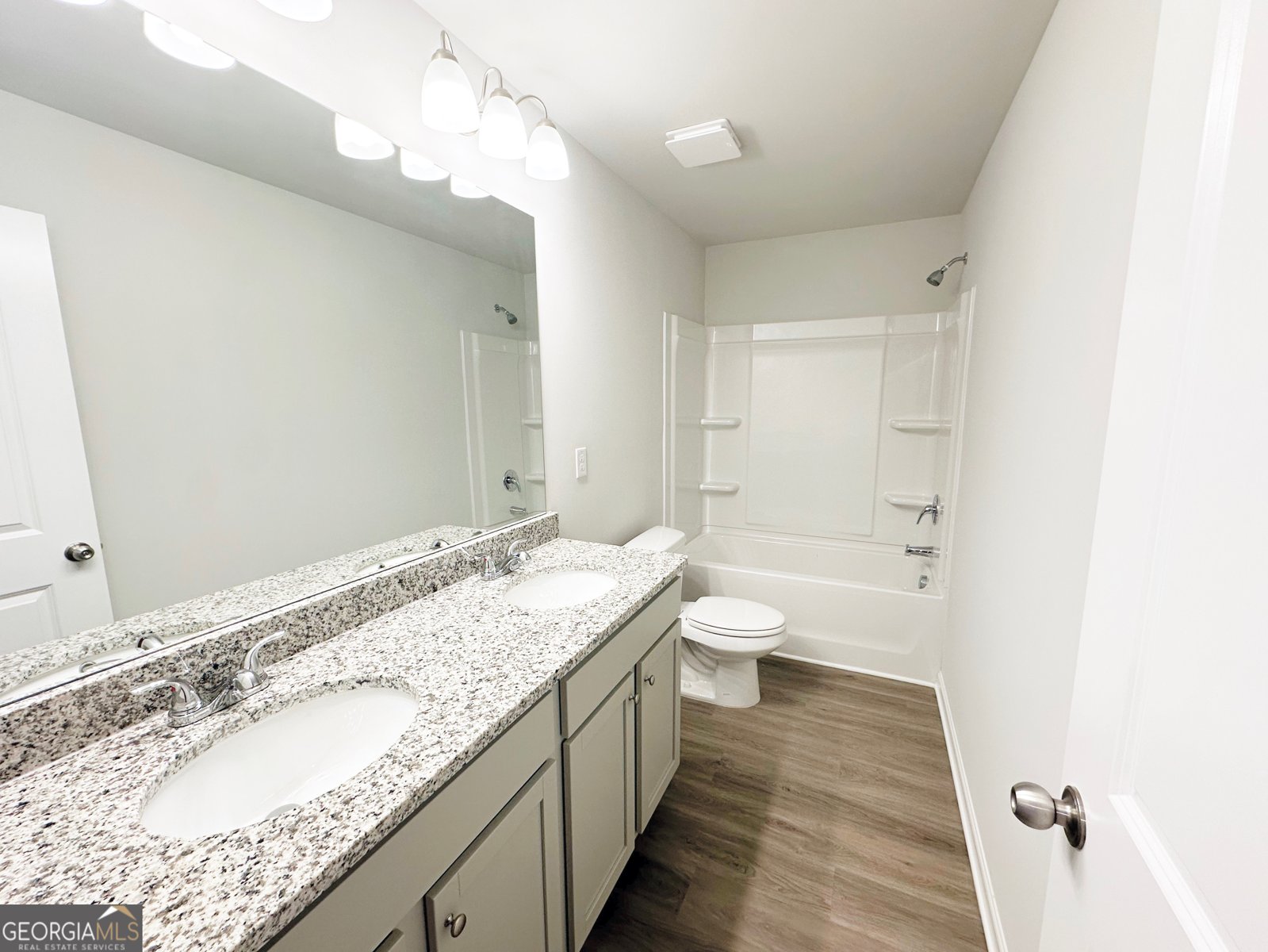 5518 Legacy Trail Douglasville - 33