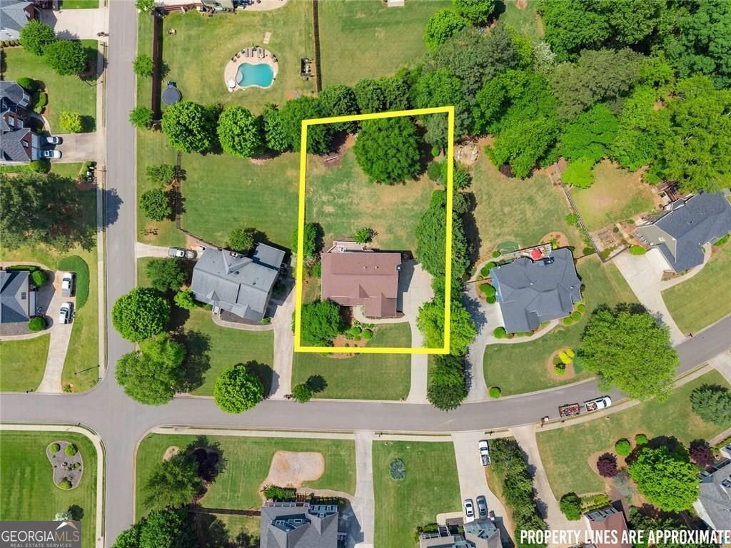 8815 Stone River Drive Gainesville - 5