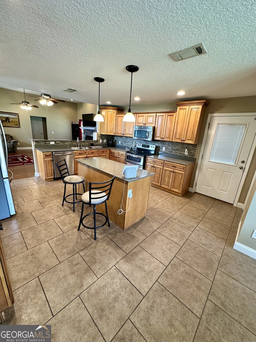 112 Manor Drive Fitzgerald - 11