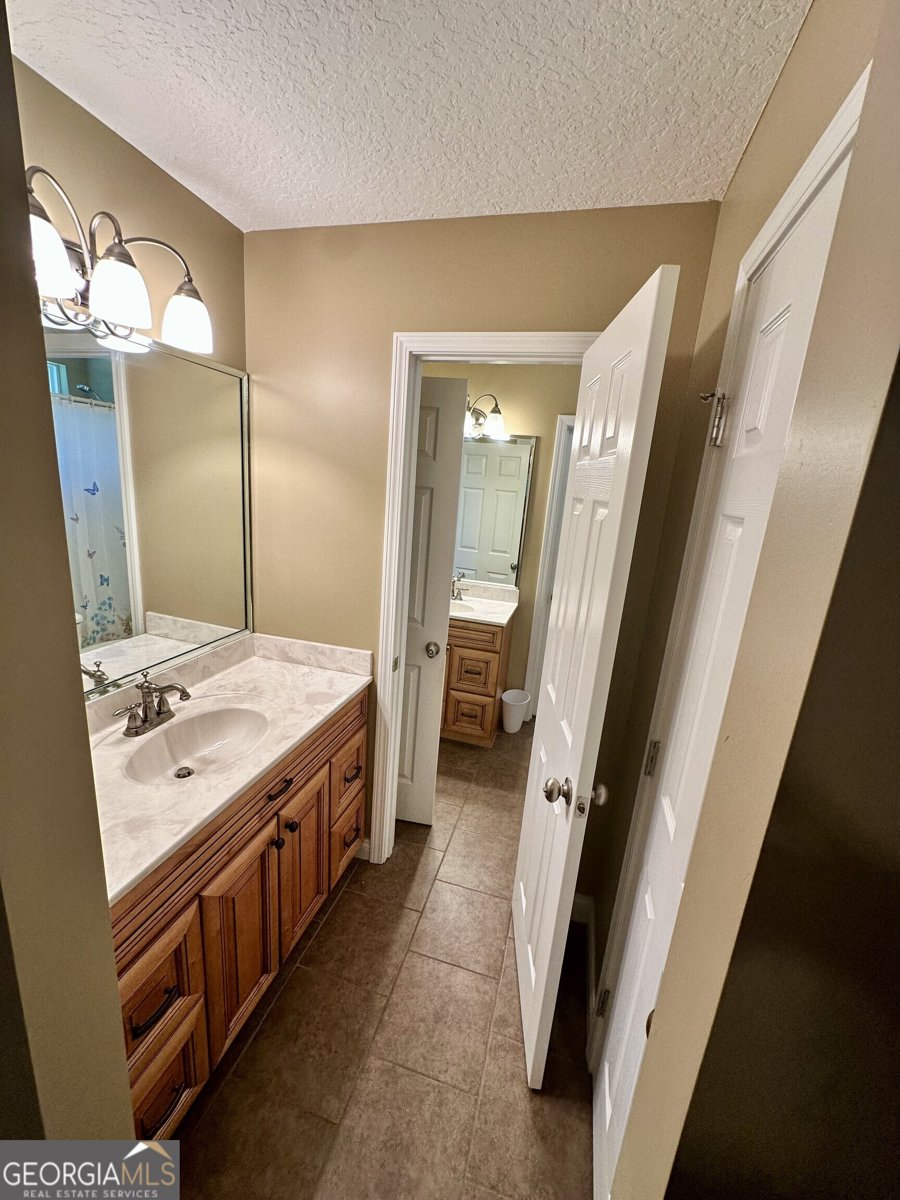 112 Manor Drive Fitzgerald - 23