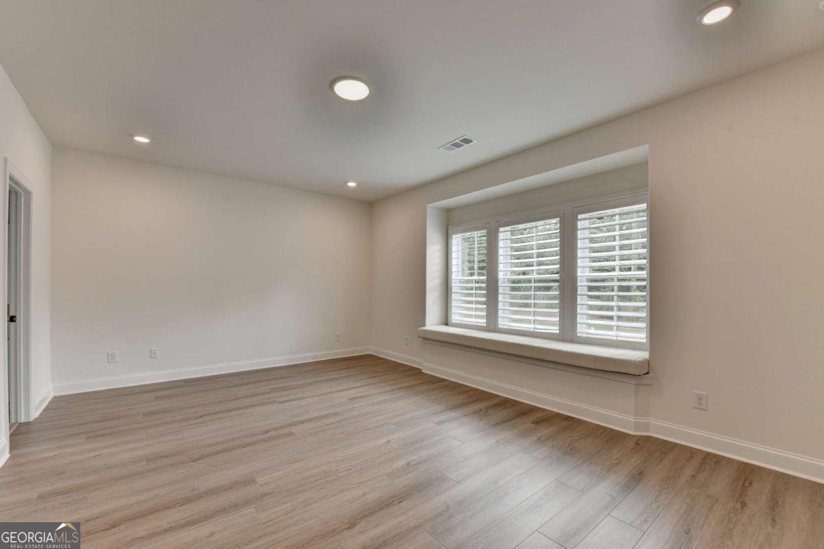 512 Vaux Drive Duluth - 4