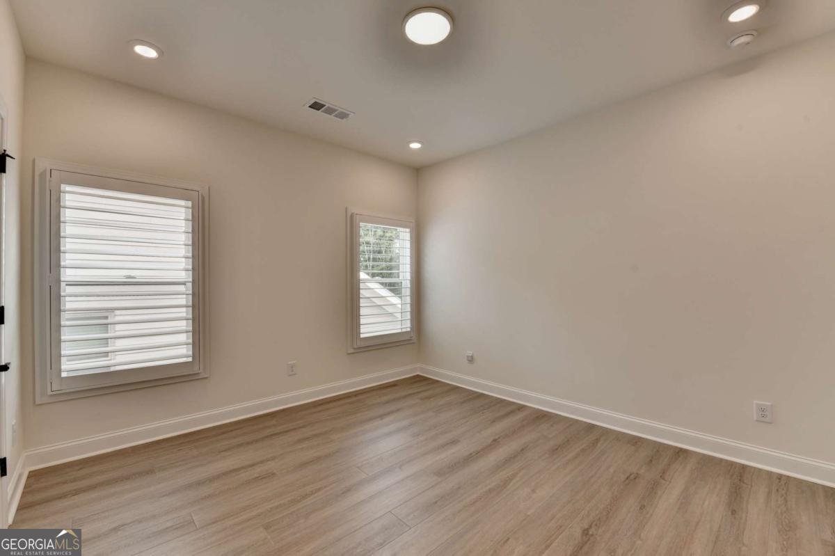 512 Vaux Drive Duluth - 40