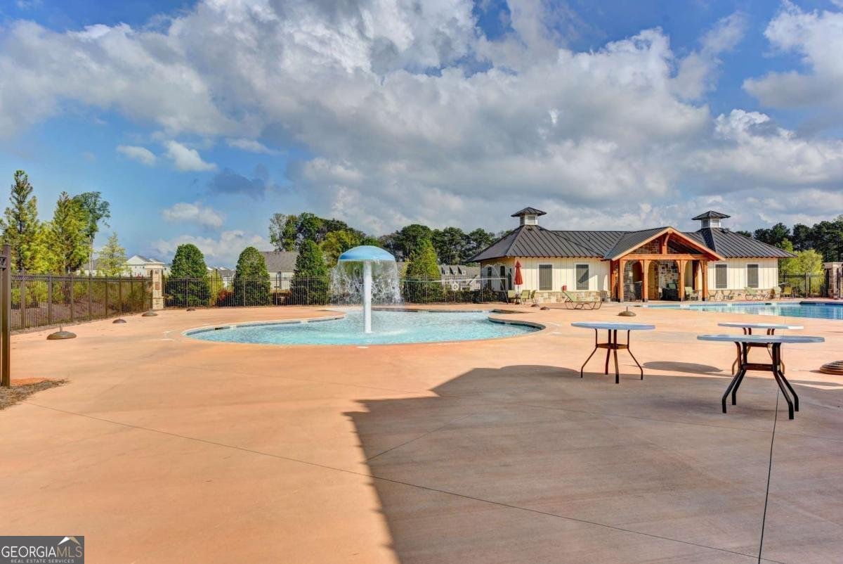 512 Vaux Drive Duluth - 53