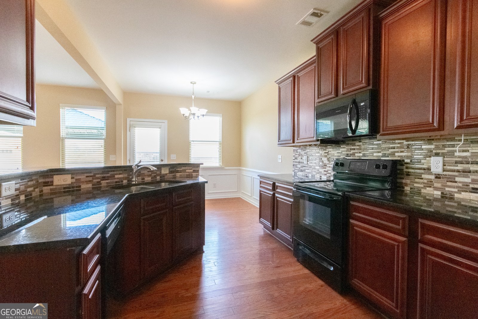 102 Harrison Park Newnan - 13