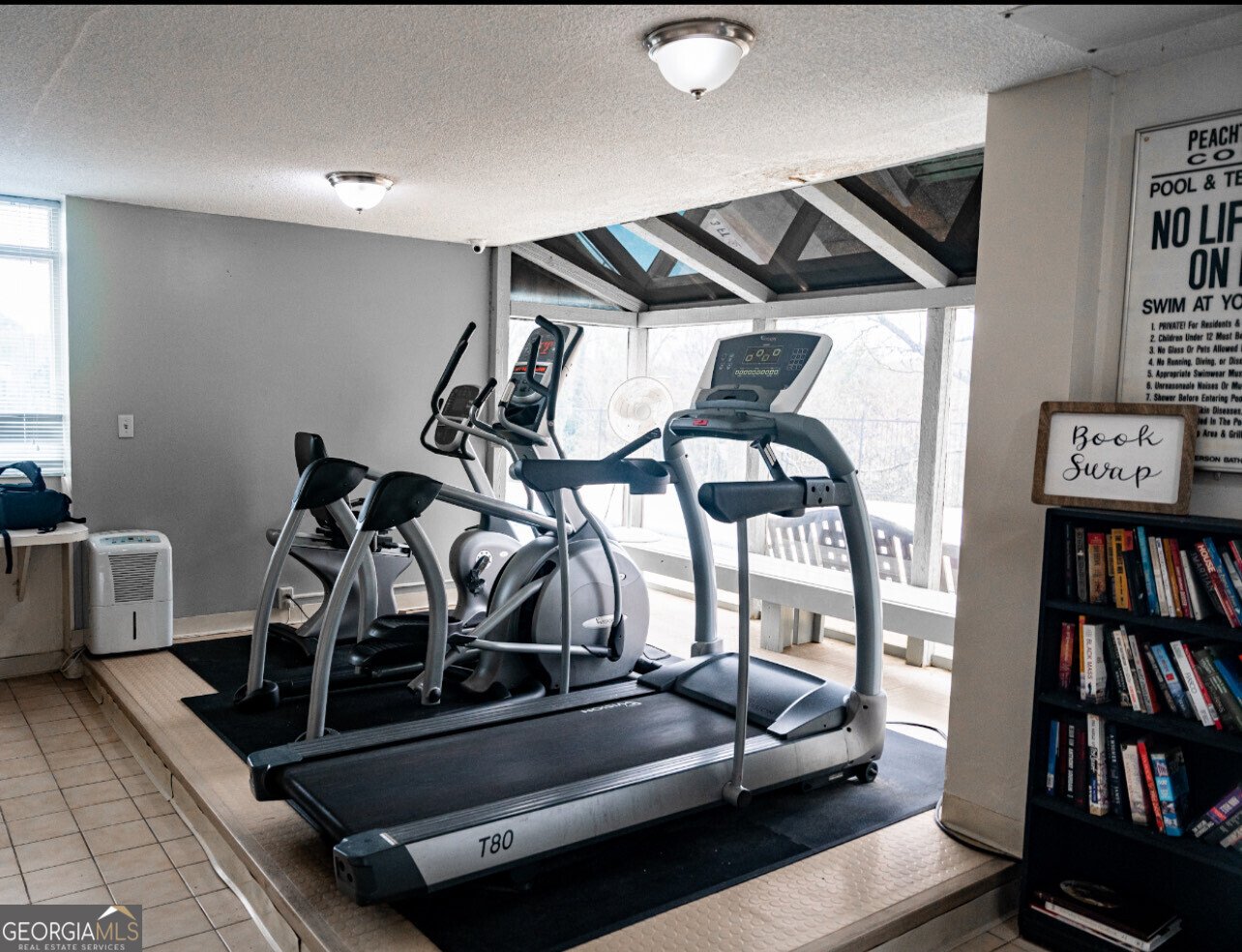 2285 Peachtree Road Atlanta - 19