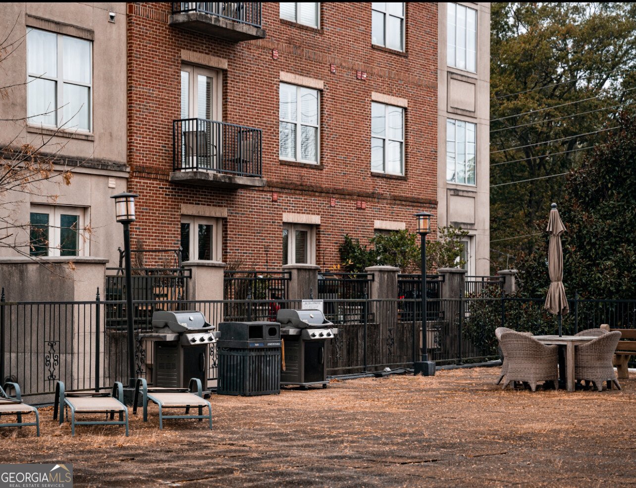 2285 Peachtree Road Atlanta - 21
