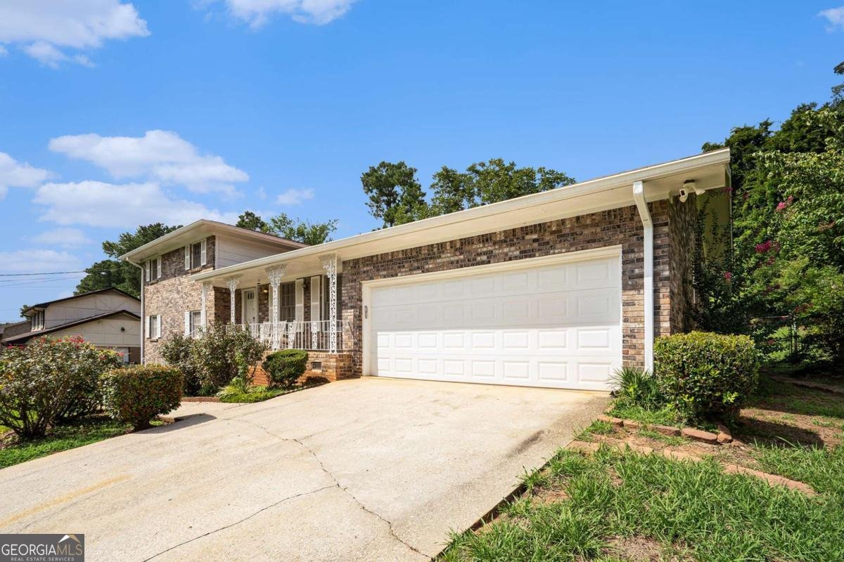 3662 Greentree Farms Drive Decatur - 3