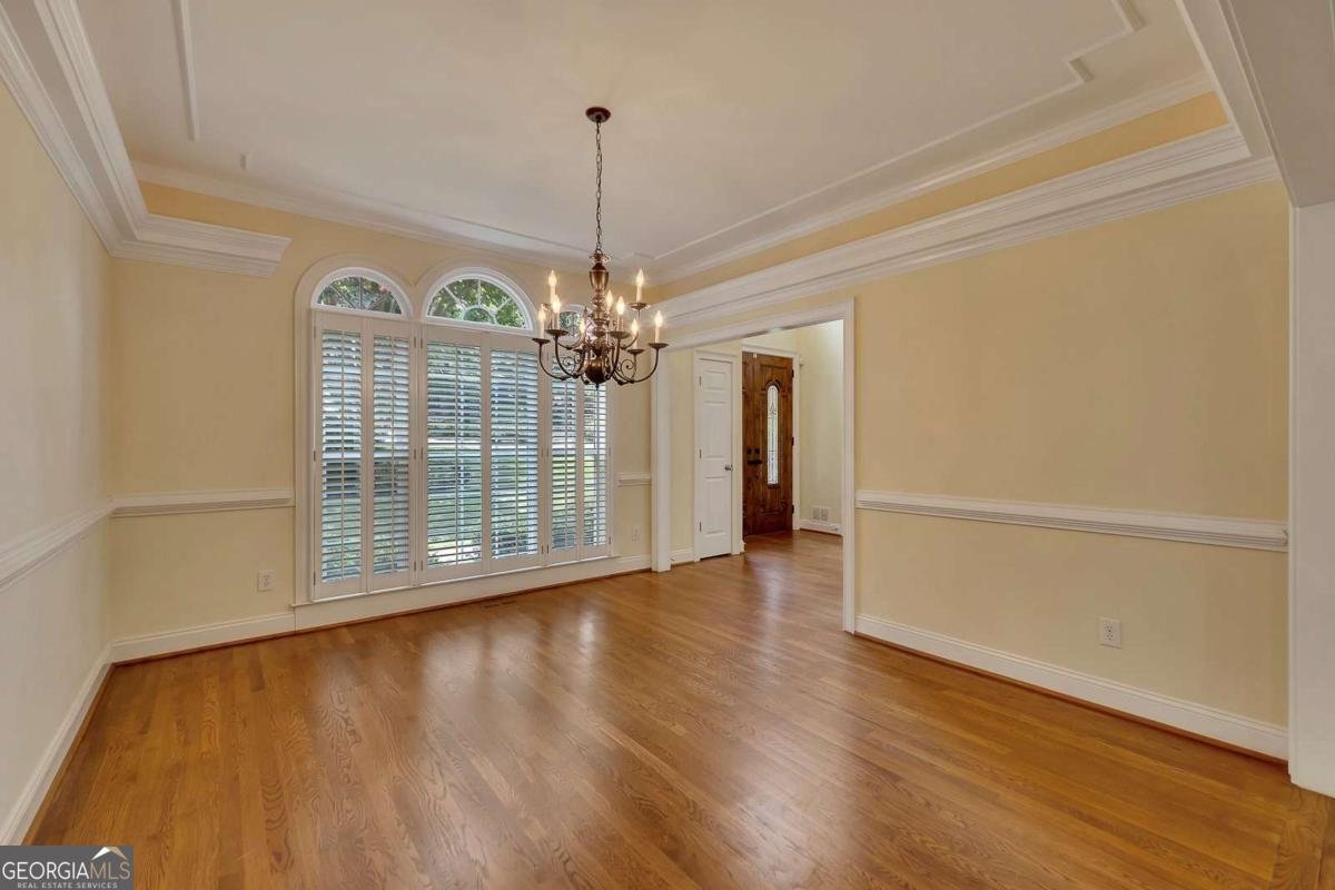 5035 Towne Lake Hills Woodstock - 10