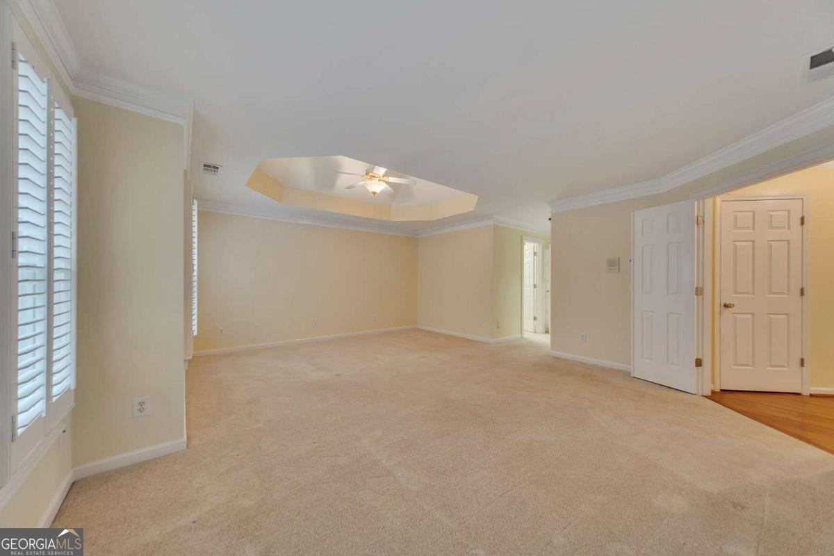 5035 Towne Lake Hills Woodstock - 26