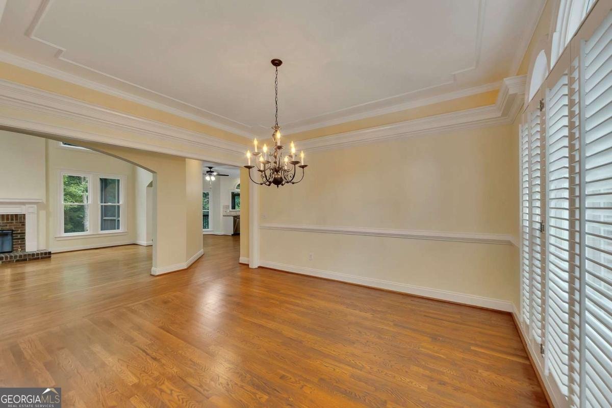 5035 Towne Lake Hills Woodstock - 9