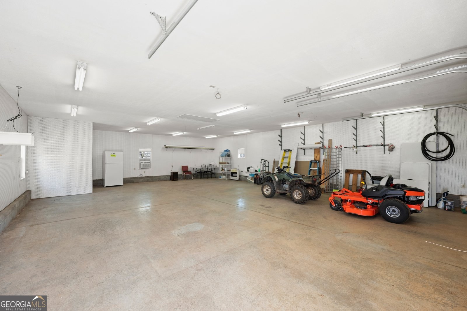 1292 Fernside Drive Toccoa - 45