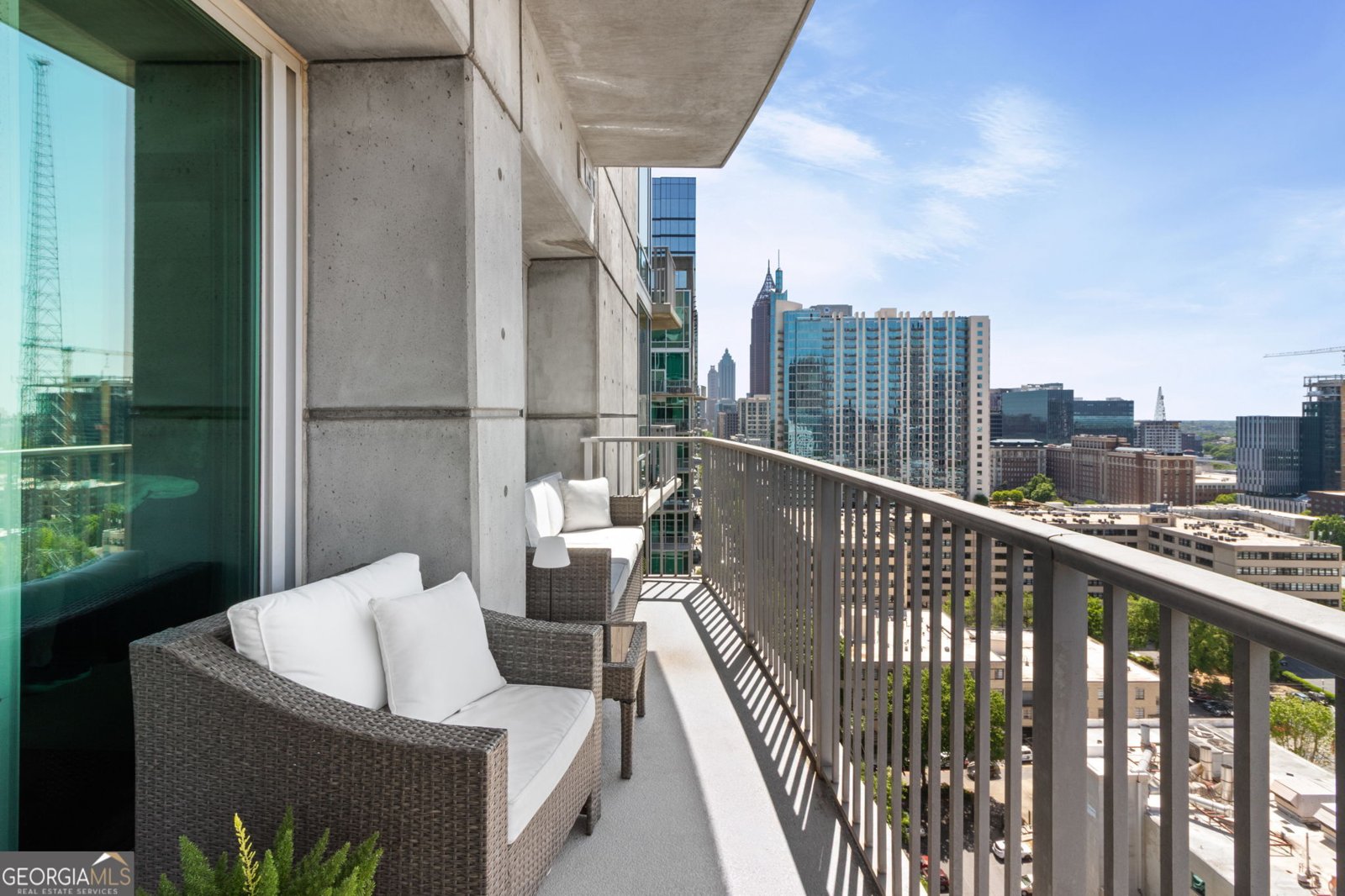 943 Peachtree Street Atlanta - 25