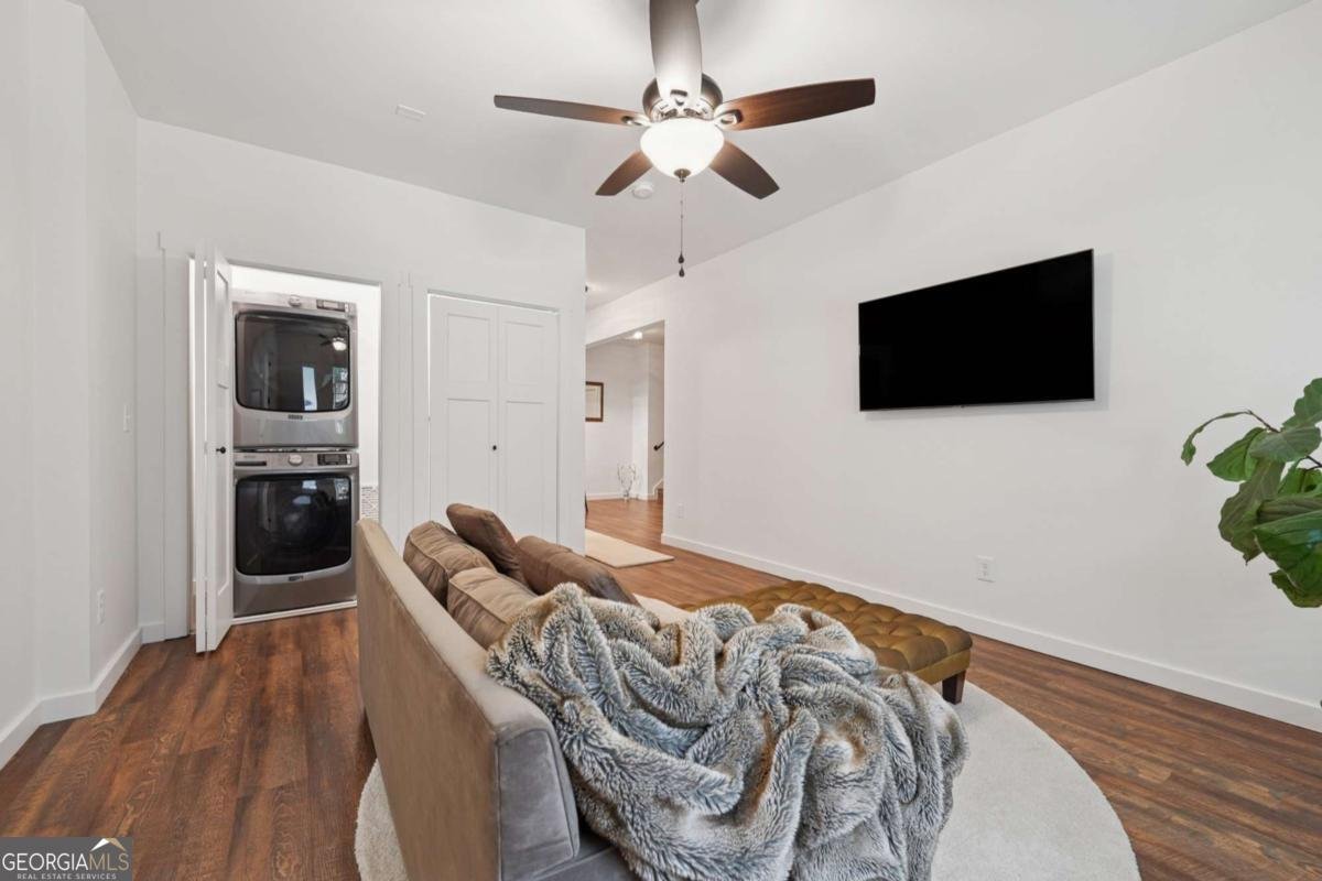 3332 Holly Glen Drive Dacula - 37