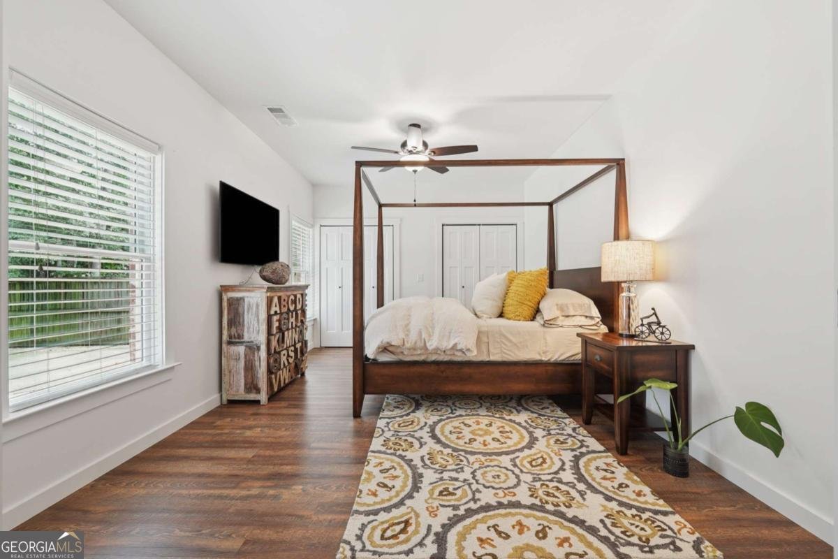 3332 Holly Glen Drive Dacula - 39
