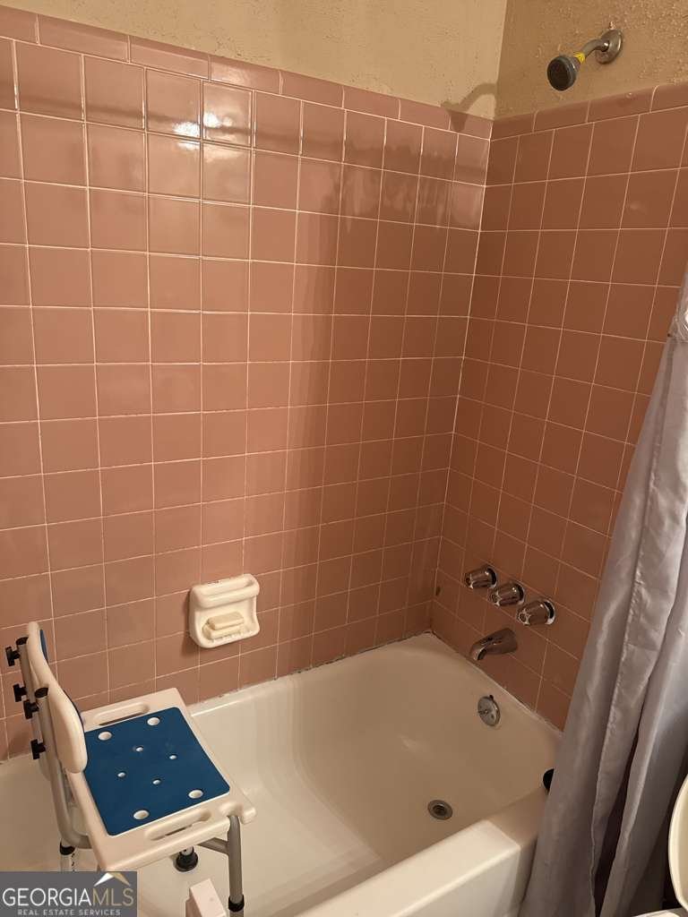 1941 Stonewood Drive Lithia Springs - 5