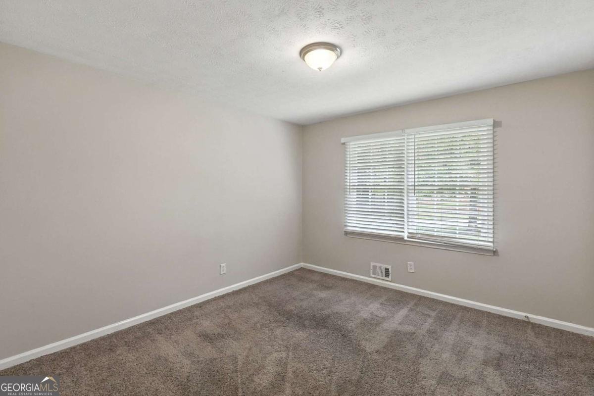 4880 Lehigh Drive Douglasville - 2