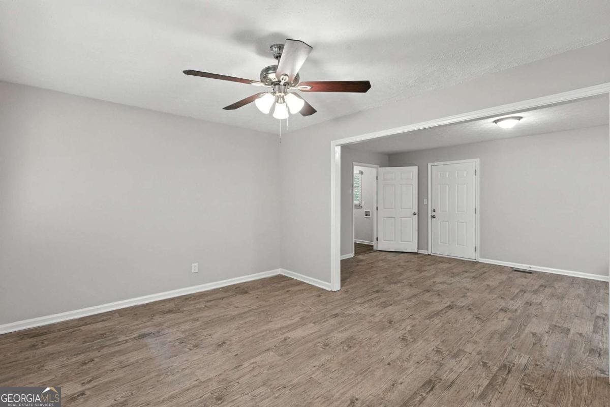 4880 Lehigh Drive Douglasville - 24