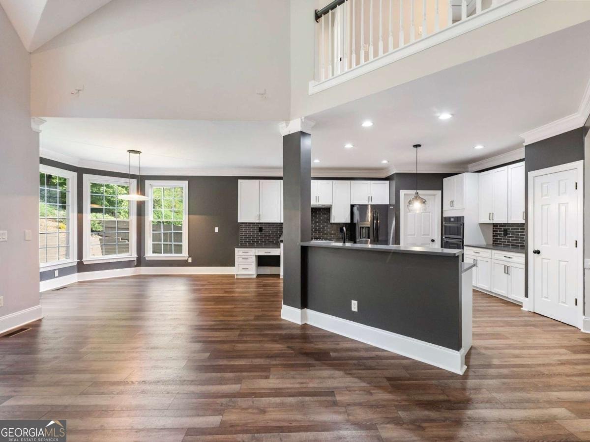 11405 Donington Drive Johns Creek - 13