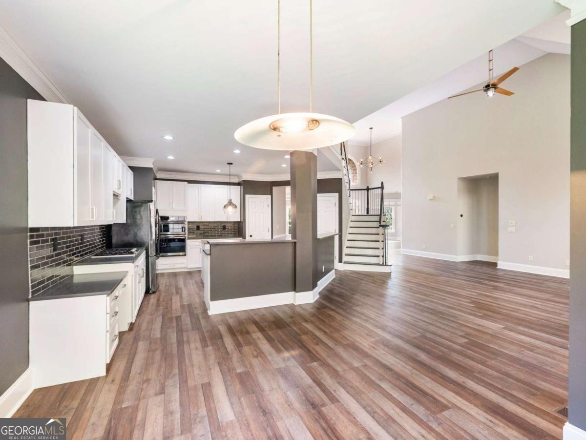 11405 Donington Drive Johns Creek - 21