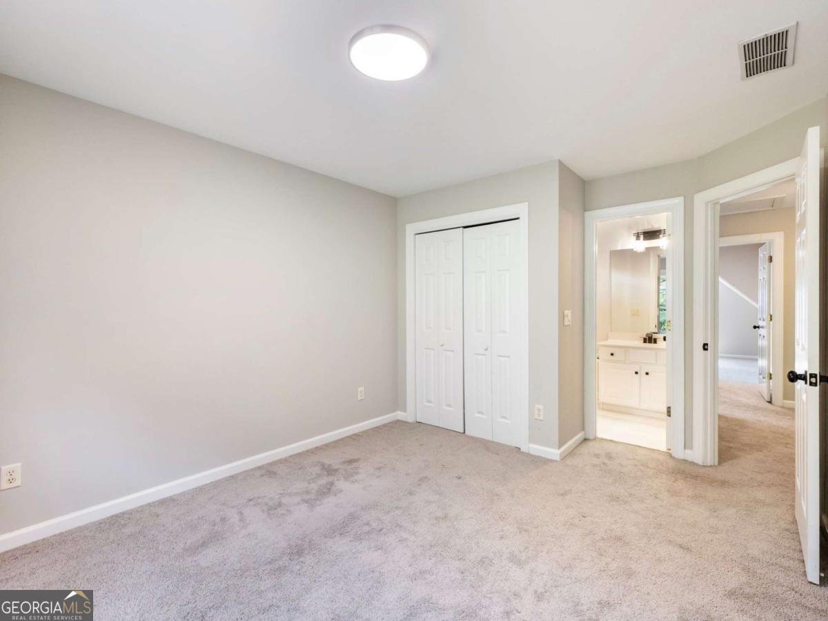 11405 Donington Drive Johns Creek - 35