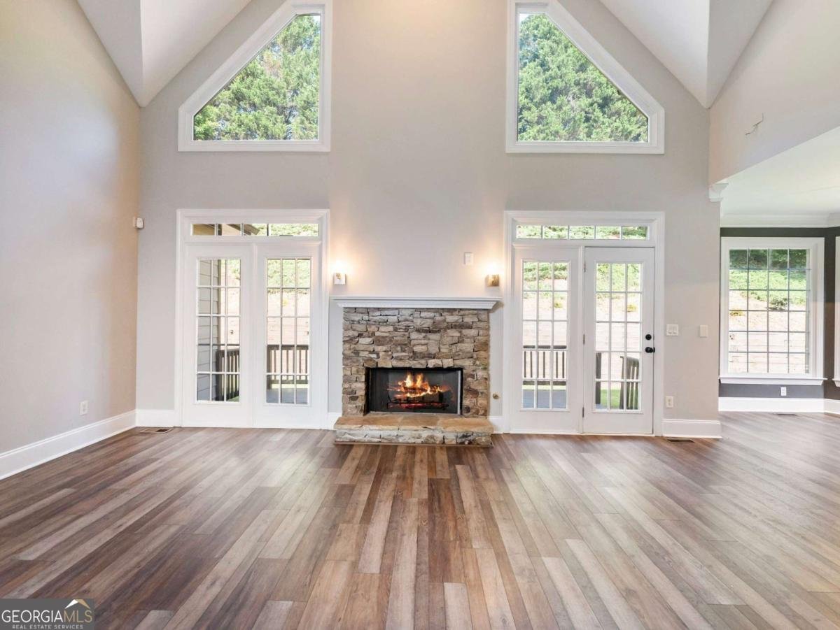 11405 Donington Drive Johns Creek - 7