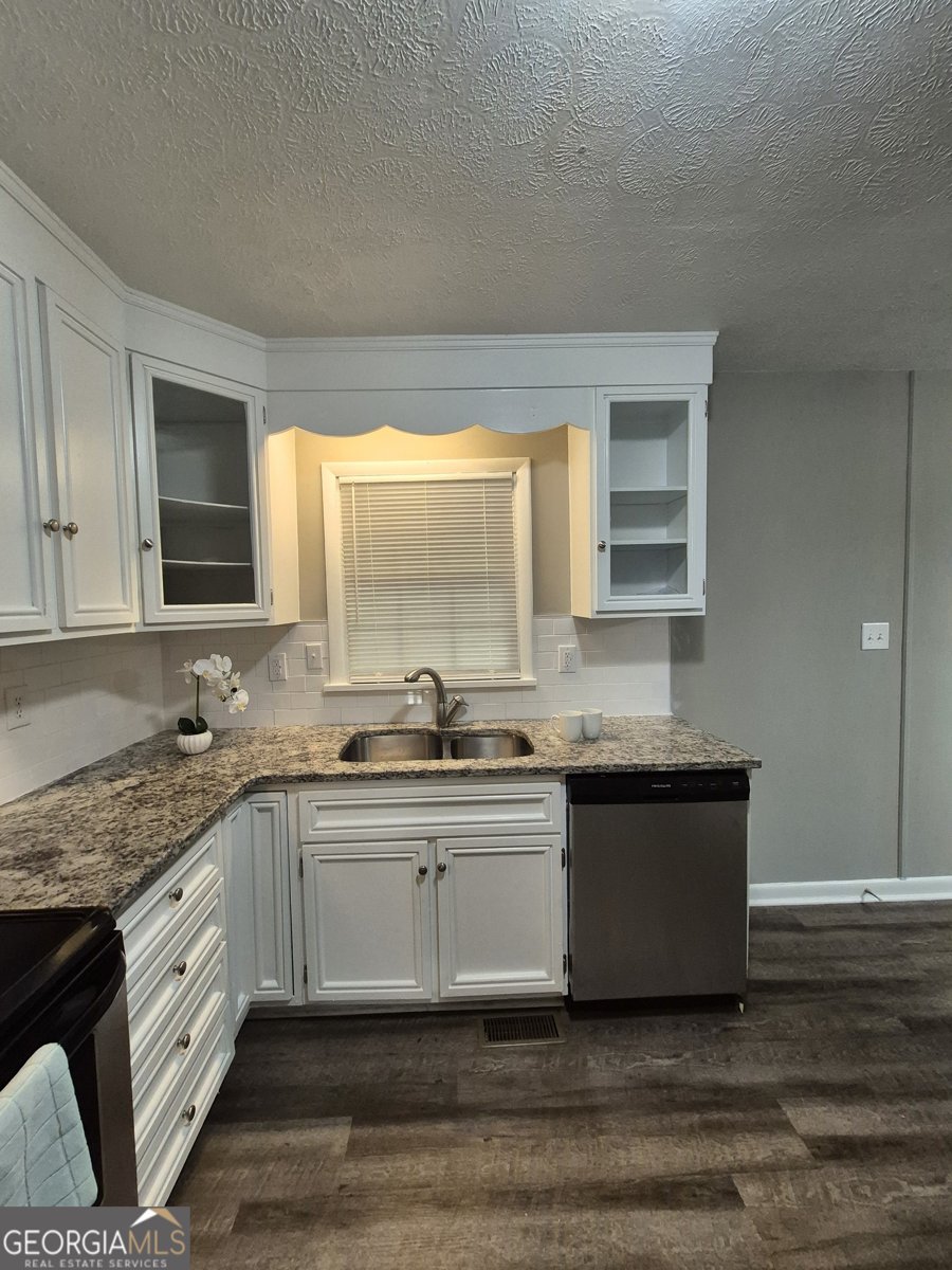 1151 Bouldercrest Watkinsville - 3