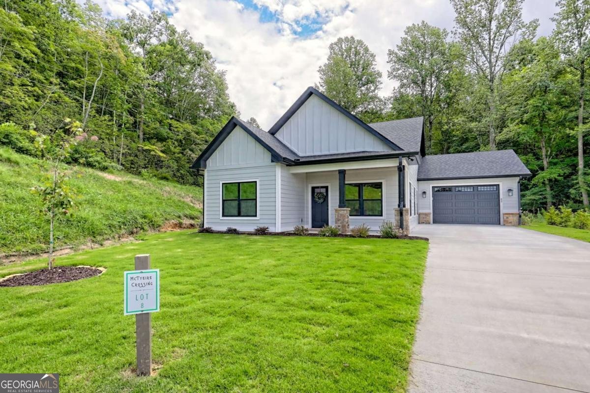 92 Mctyeire Drive Young Harris - 2
