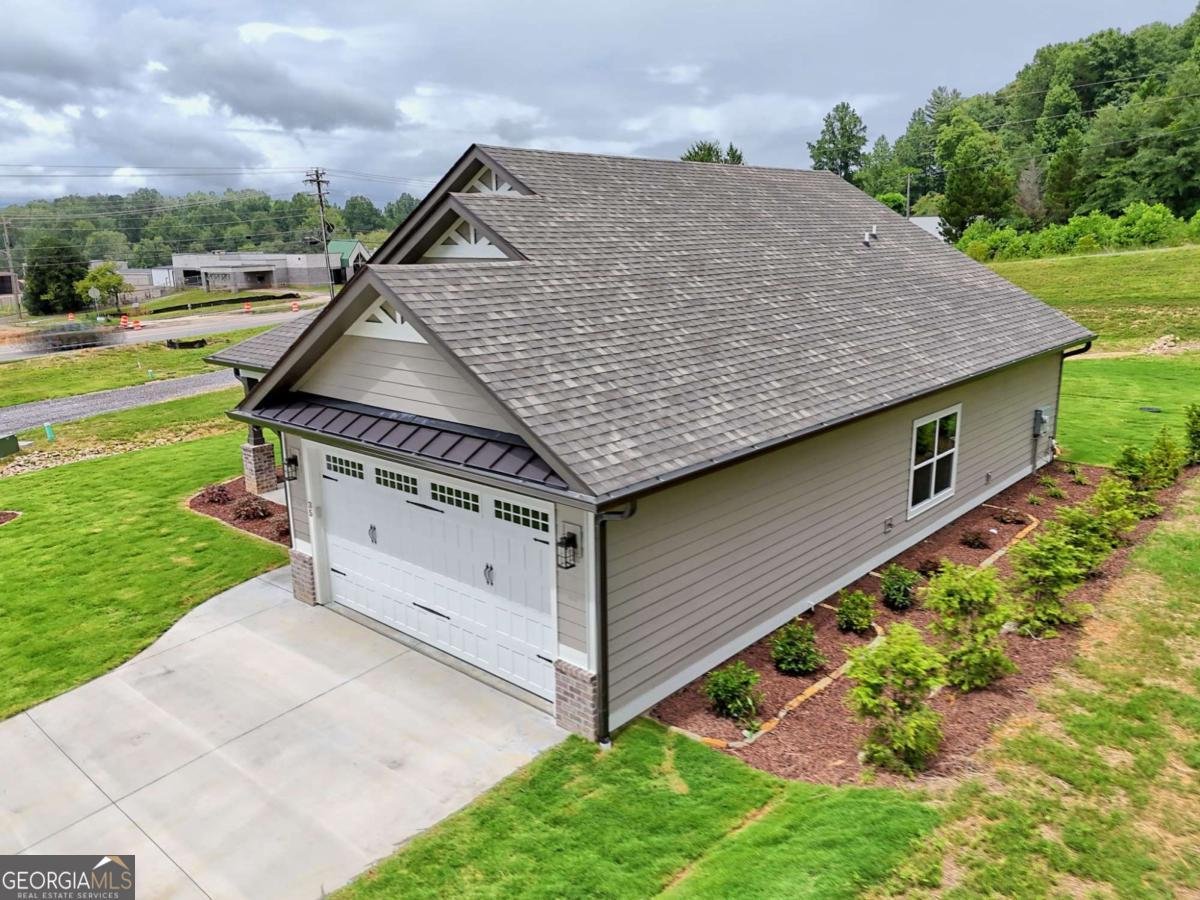 35 McTyeire Drive Young Harris - 29