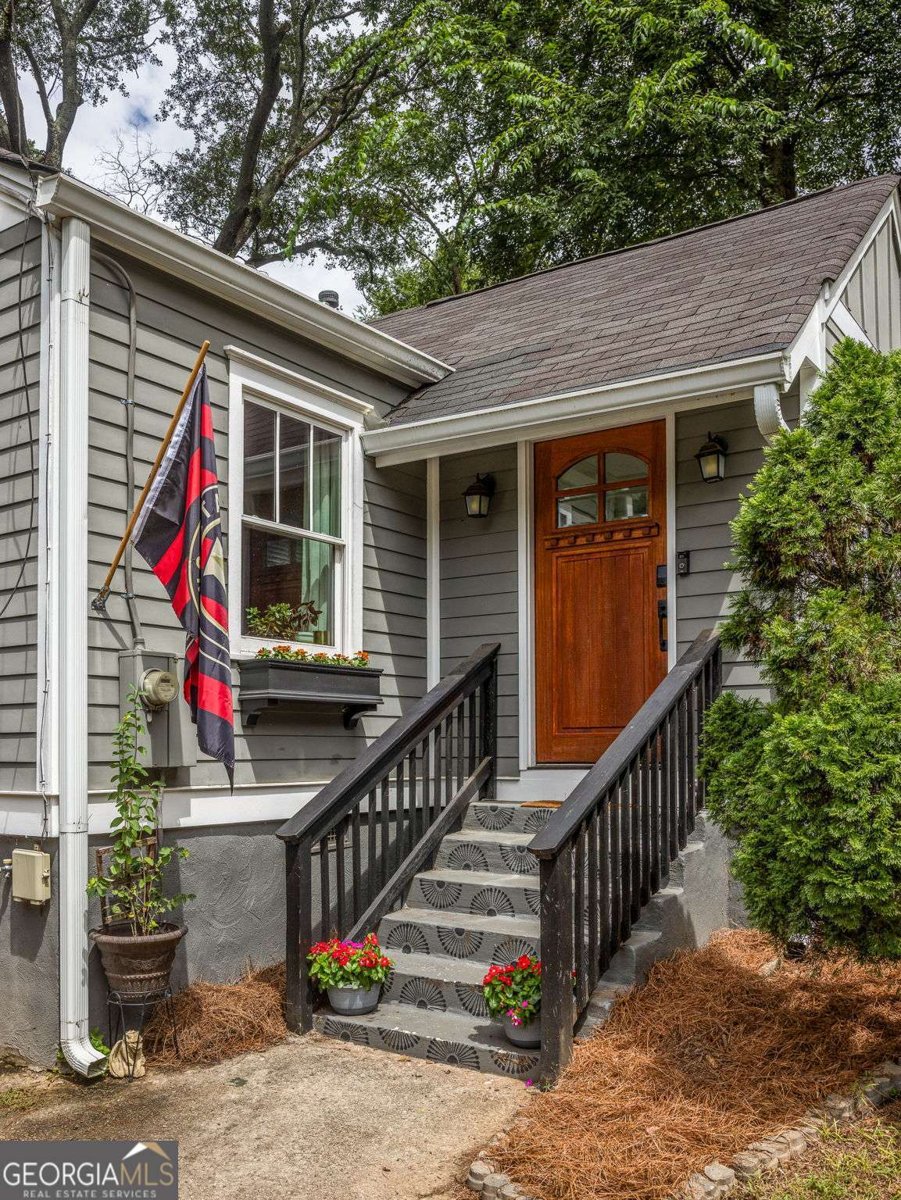 373 Side Avenue Atlanta - 2