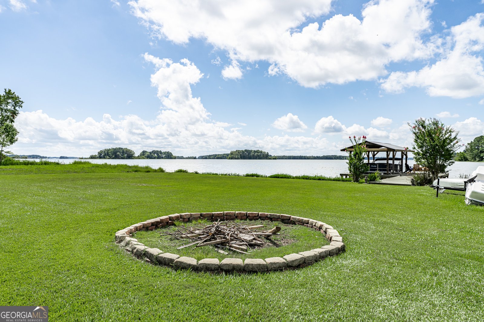 1590 County Road 136 Cedar Bluff - 44