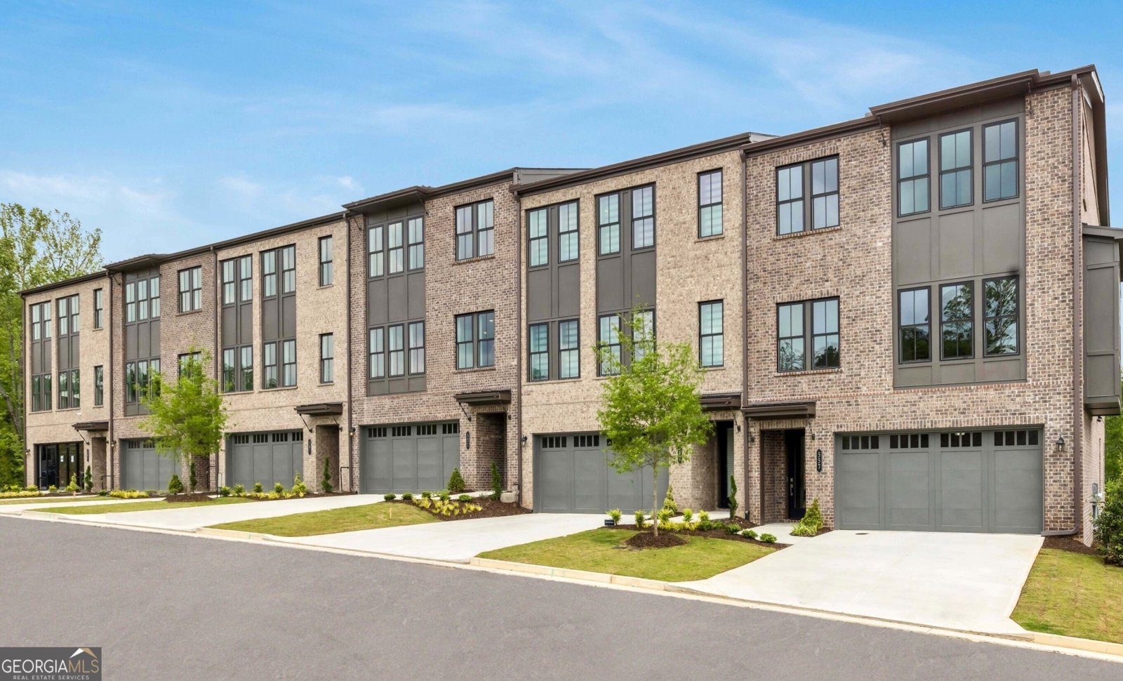3685 Belle Fields Crossing Suwanee - 1