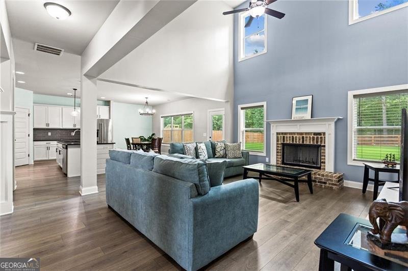 1224 ROYAL Lane Loganville - 13