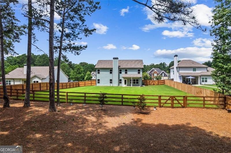1224 ROYAL Lane Loganville - 34