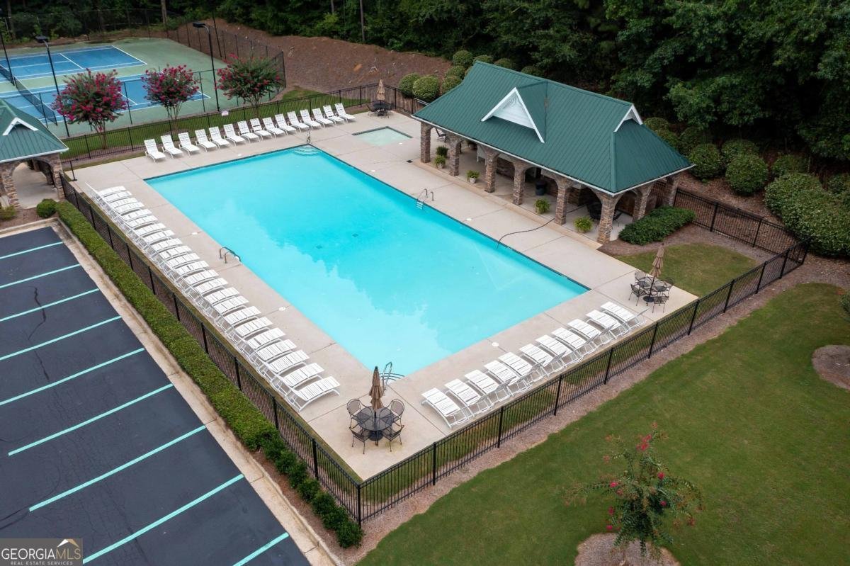 742 Whitby Drive Douglasville - 33