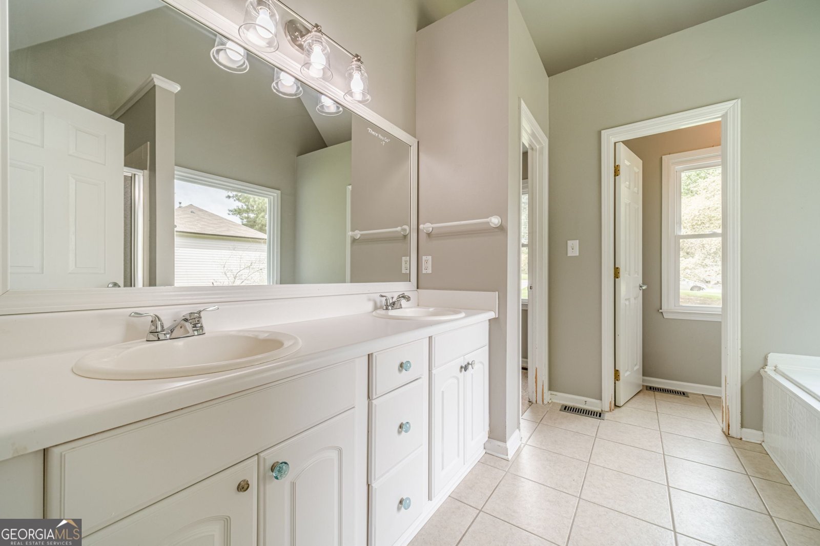 1190 Rocky Road Lawrenceville - 27