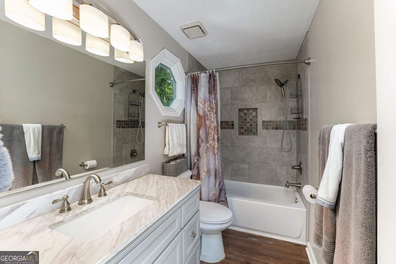 1202 Shallowford Trace Court Woodstock - 17