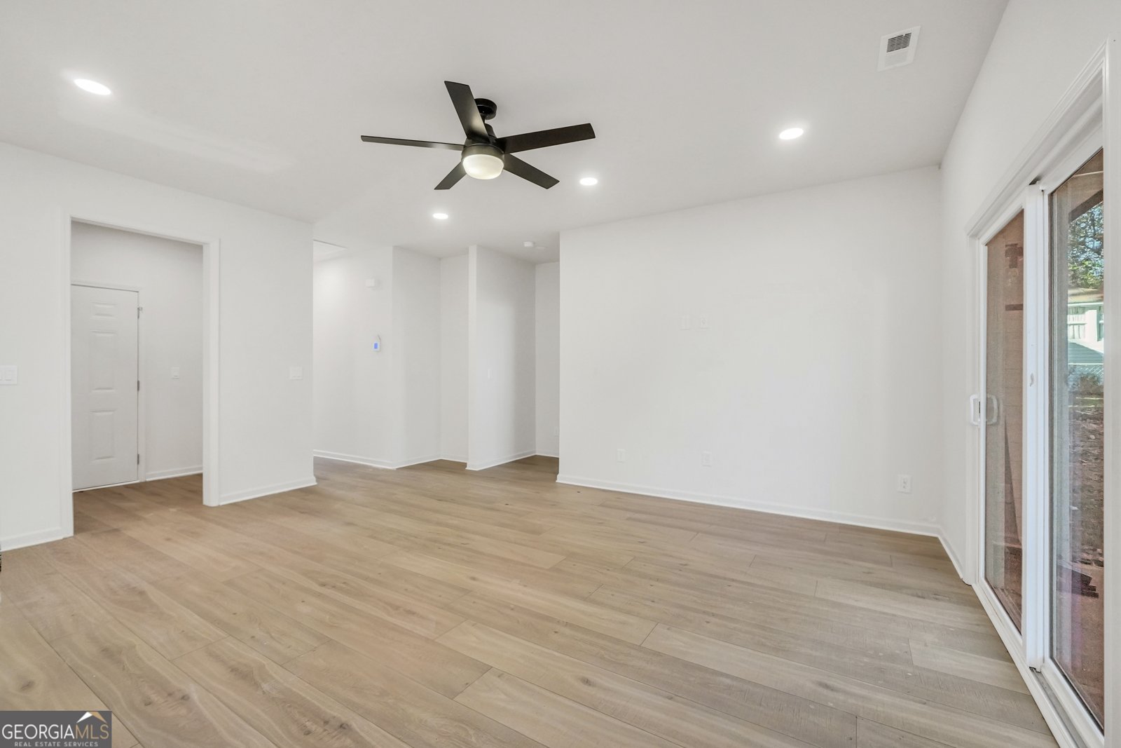 320 12th Street Griffin - 16