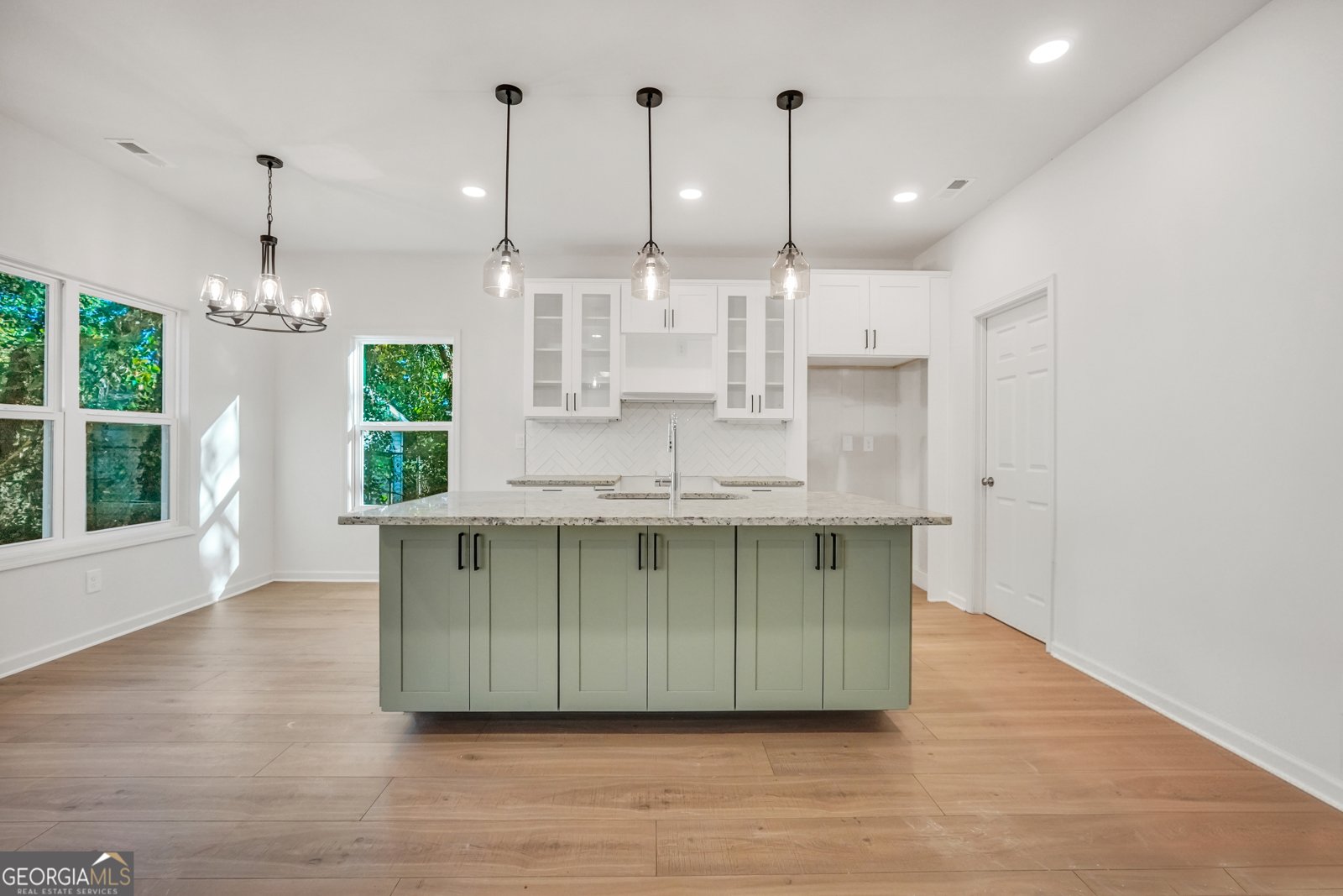 320 12th Street Griffin - 2