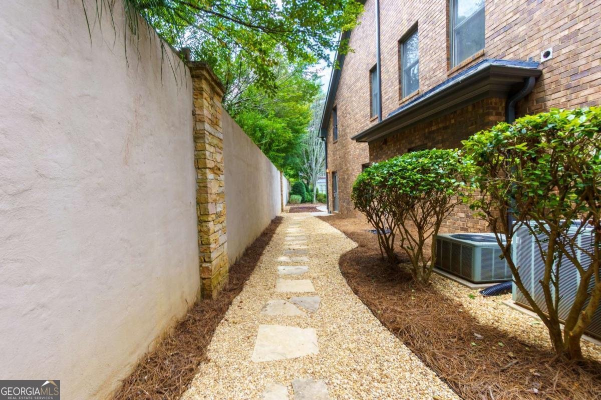 4786 Lakeway Place Alpharetta - 29