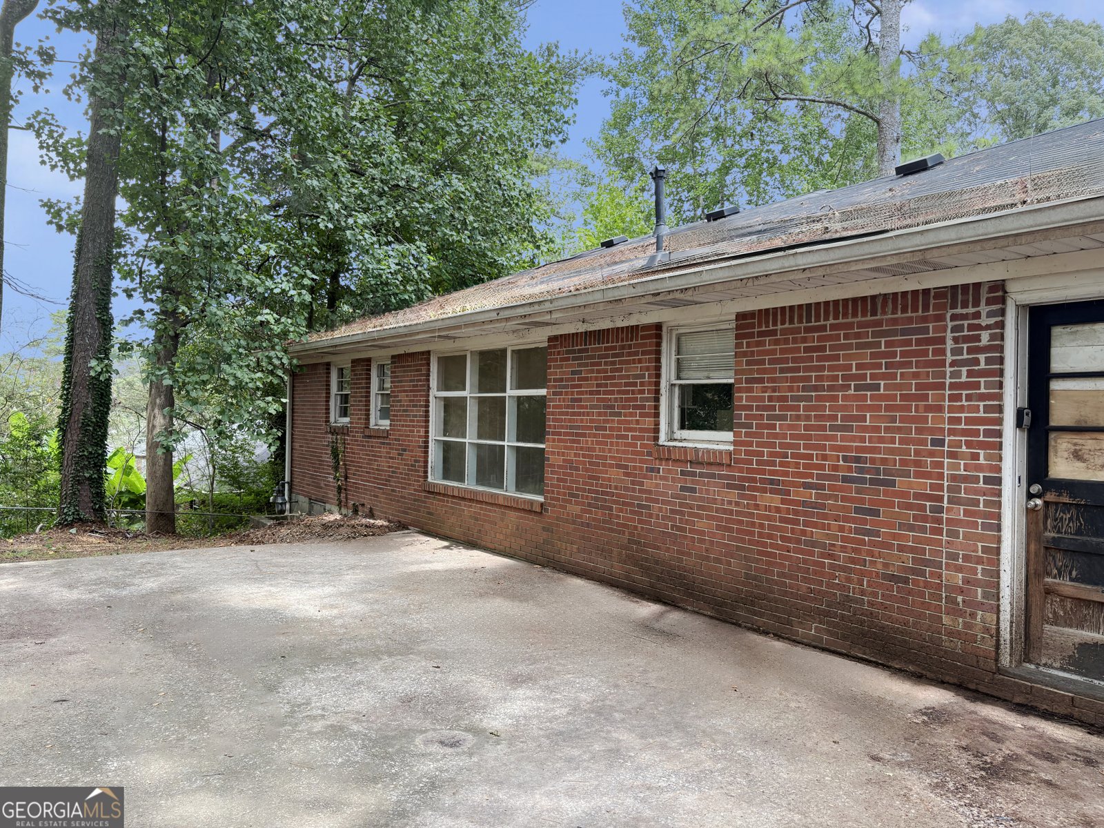 2555 Graywall Street Atlanta - 21