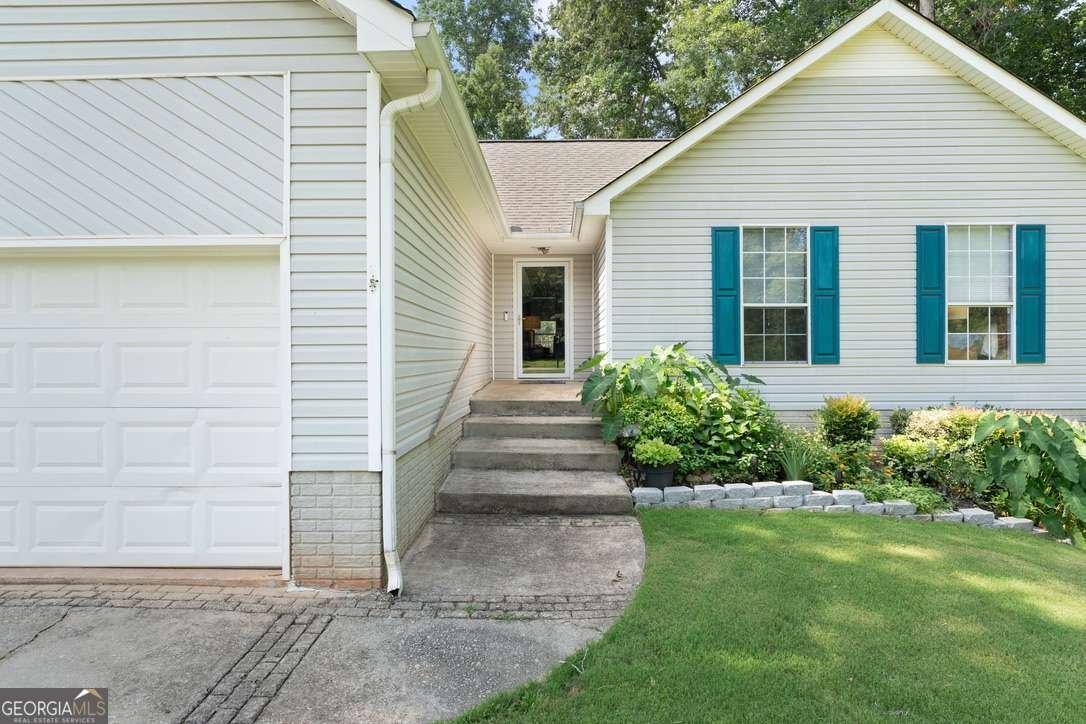 395 Timber Top Drive Stockbridge - 3