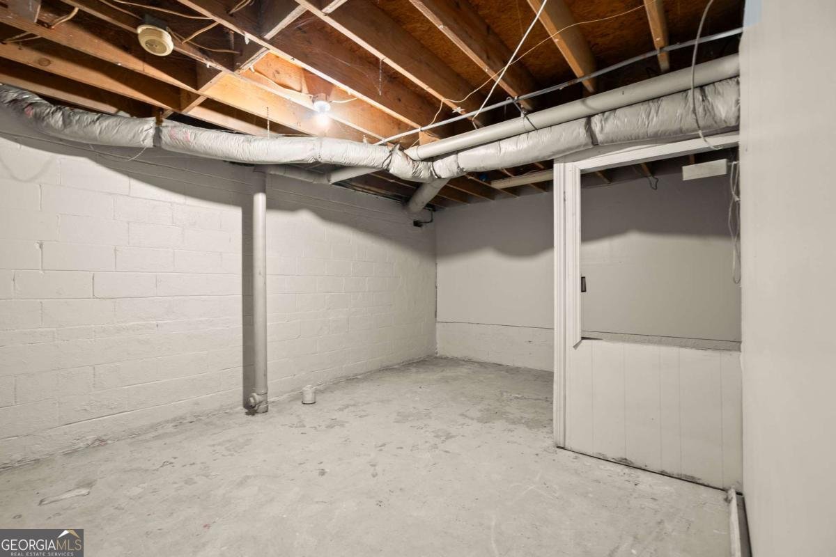 7221 Crestside Drive Austell - 21