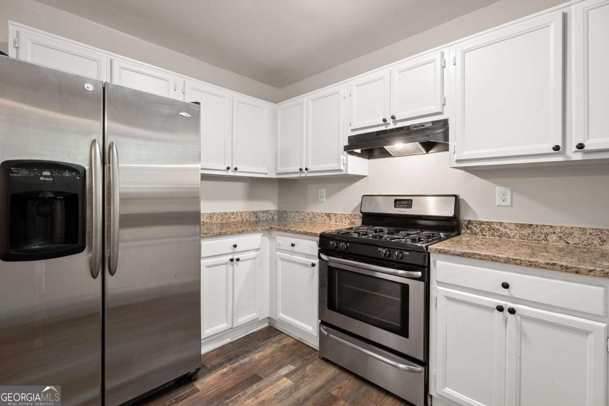 7221 Crestside Drive Austell - 6