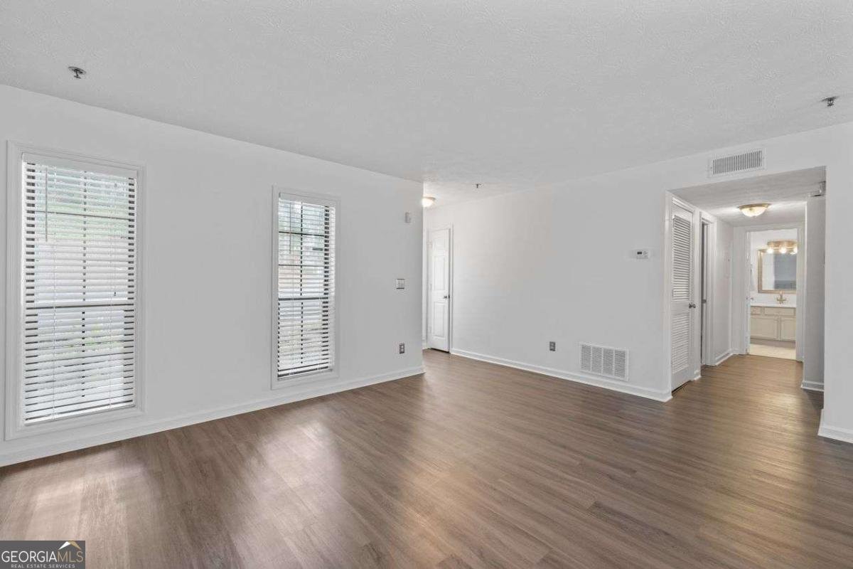 4531 Vinings Central Trace Atlanta - 5