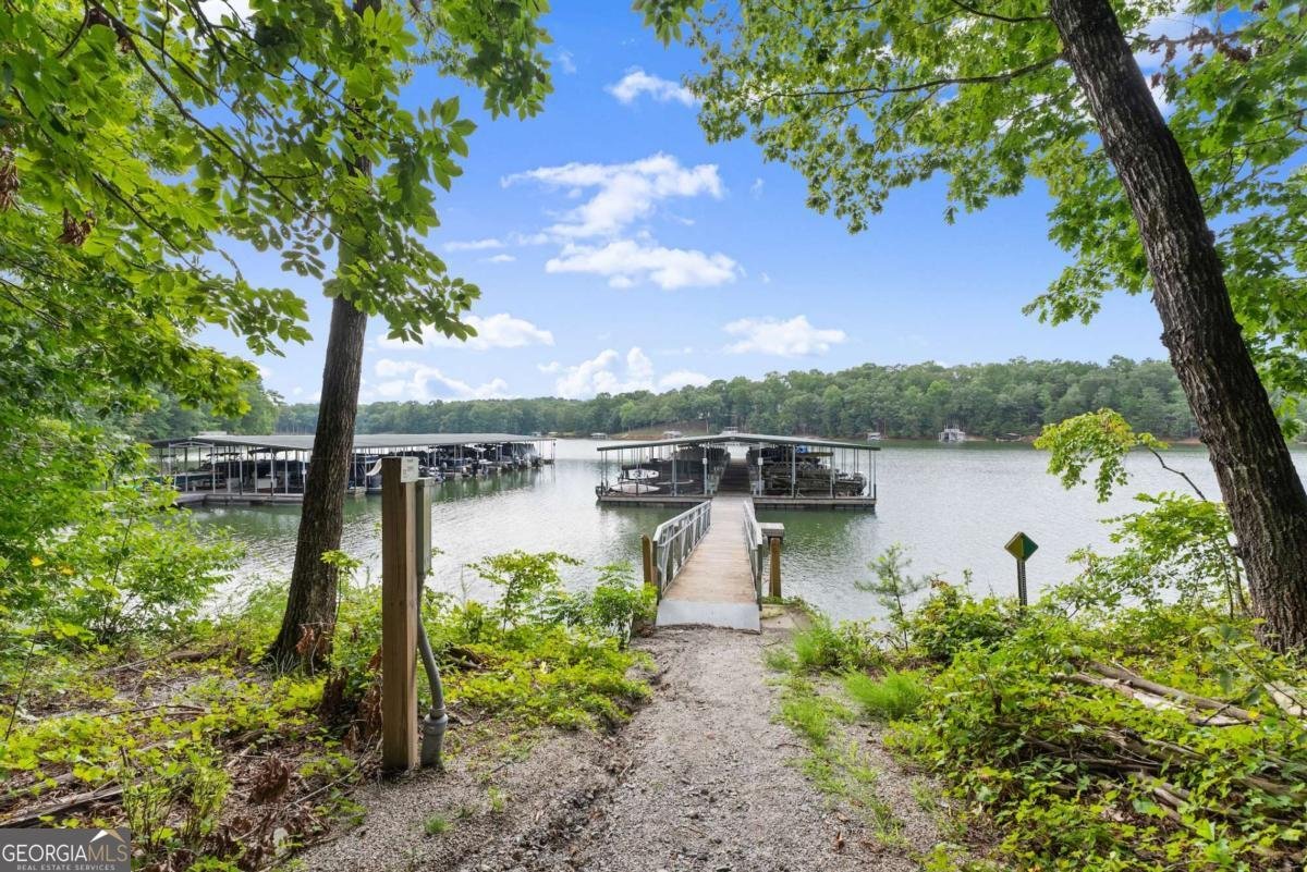 5416 Fishermans Cove Gainesville - 14