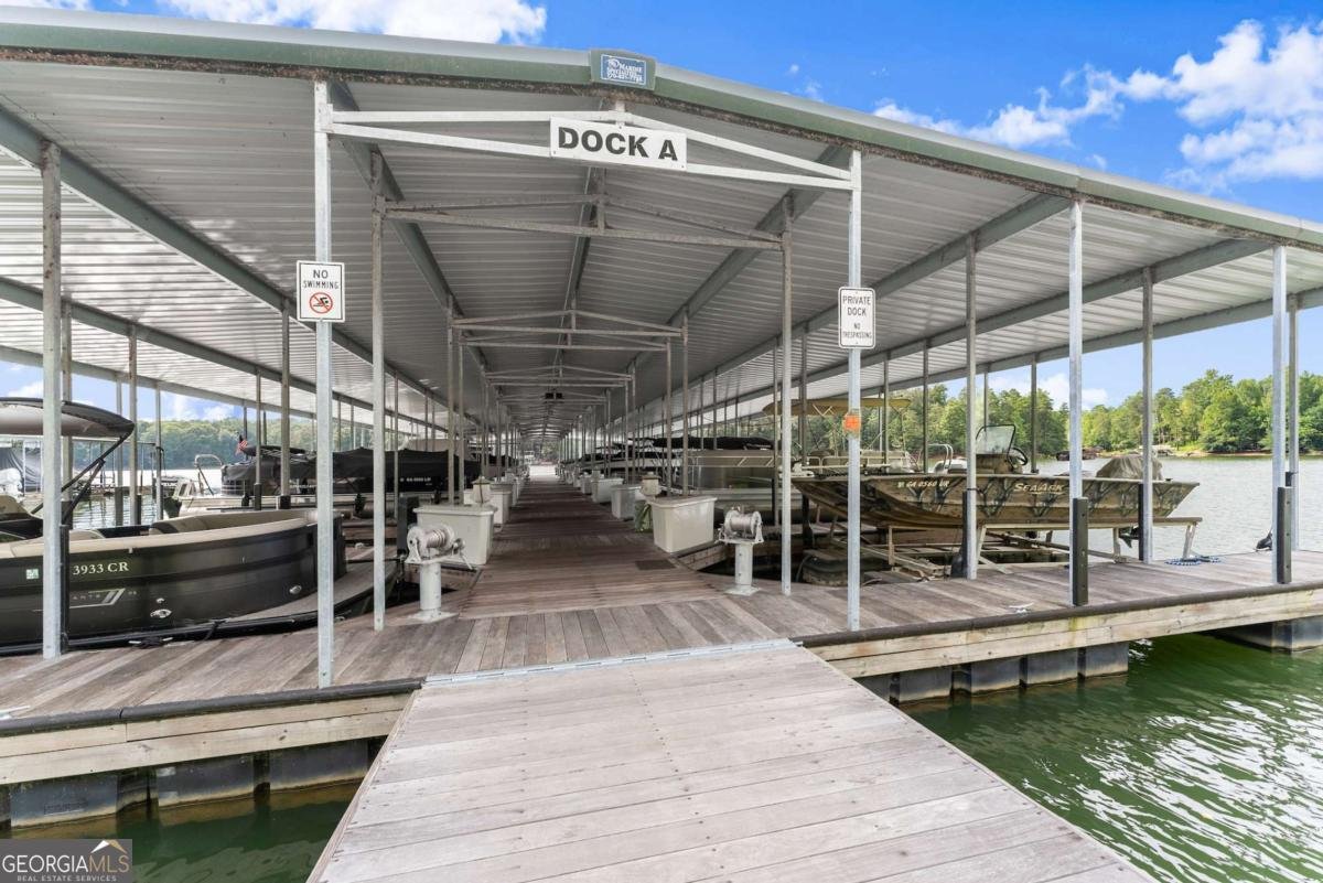 5416 Fishermans Cove Gainesville - 36