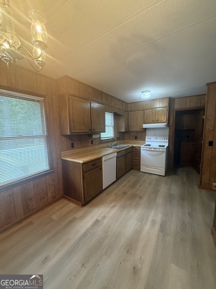 214 Ashland Drive Stockbridge - 6