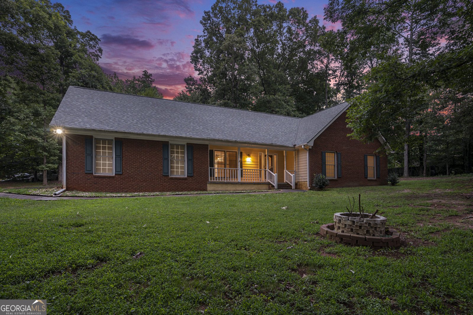 340 Radcliffe Trace Covington - 1